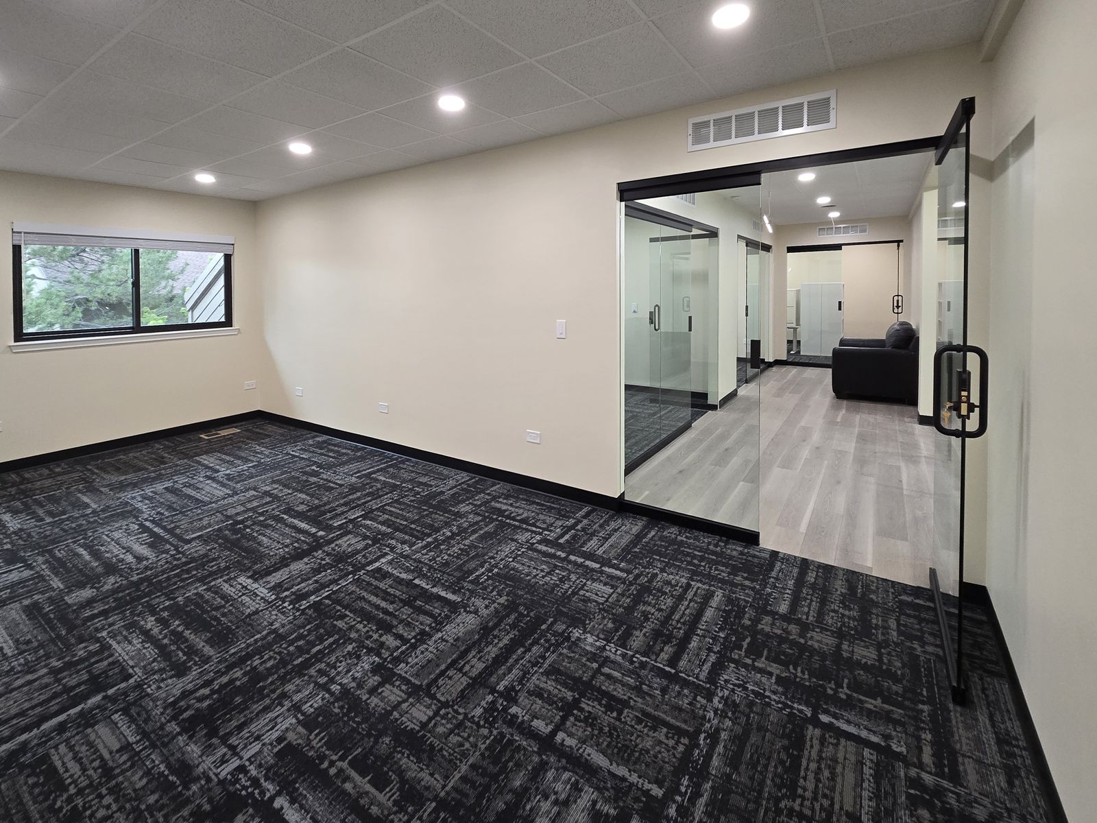 Furnished private office at ZipDesk Coworking in Centennial, CO